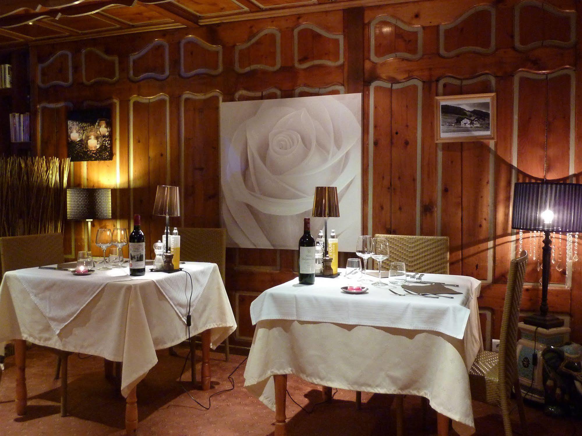 Hotel La Chaumiere Morzine Buitenkant foto