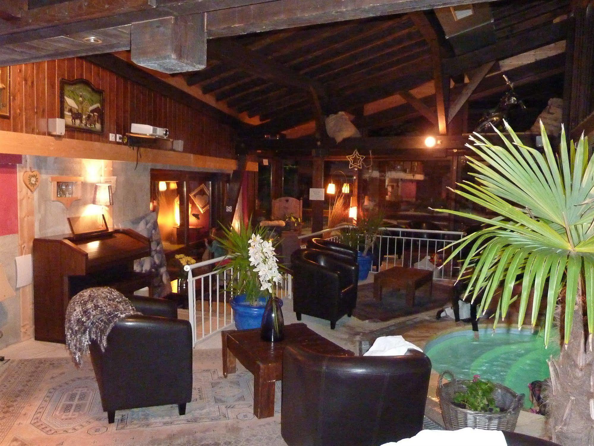 Hotel La Chaumiere Morzine Buitenkant foto