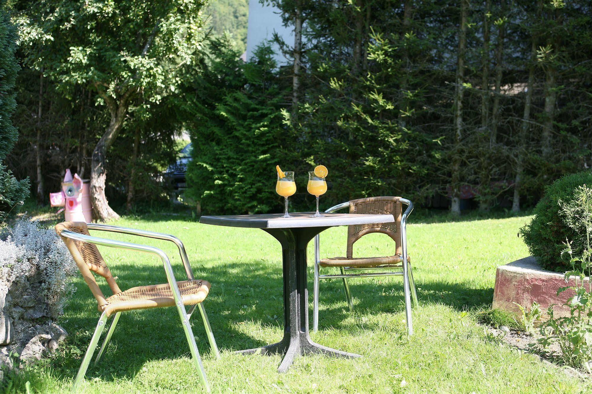 Hotel La Chaumiere Morzine Buitenkant foto